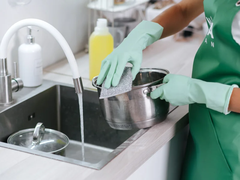 Химчистка мягкой мебели с выездом на дом в Перми